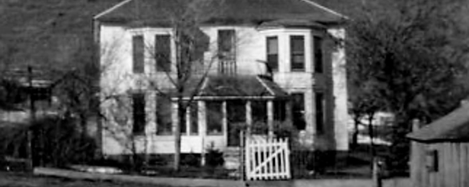 Historical White Mansion